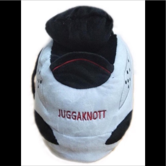 Juggaknott Champion 6s’ Custom Plush Slippers main image 6